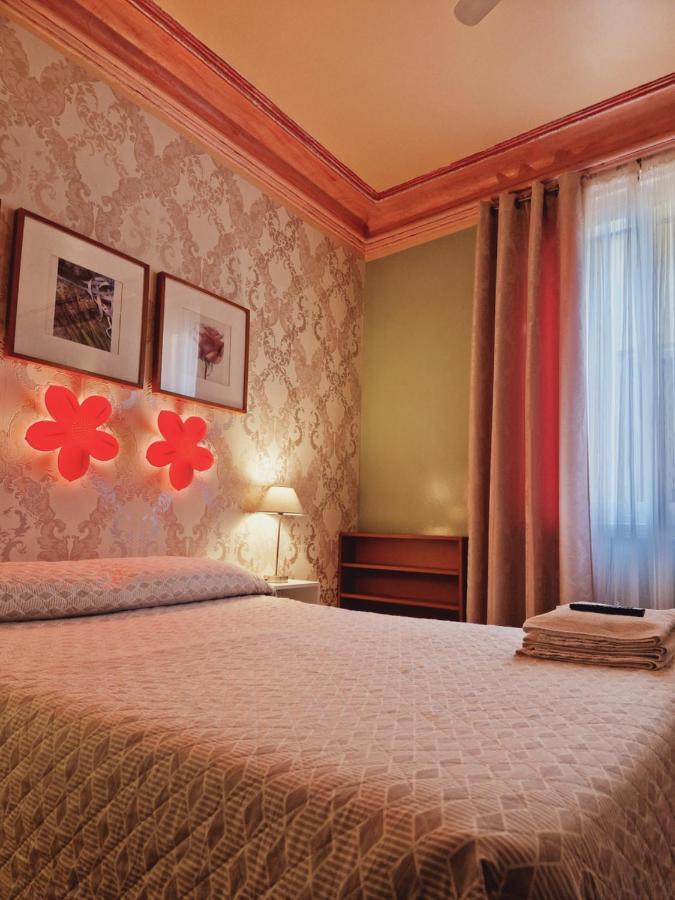 מדריד Casa De Huespedes Dolce Vita מראה חיצוני תמונה