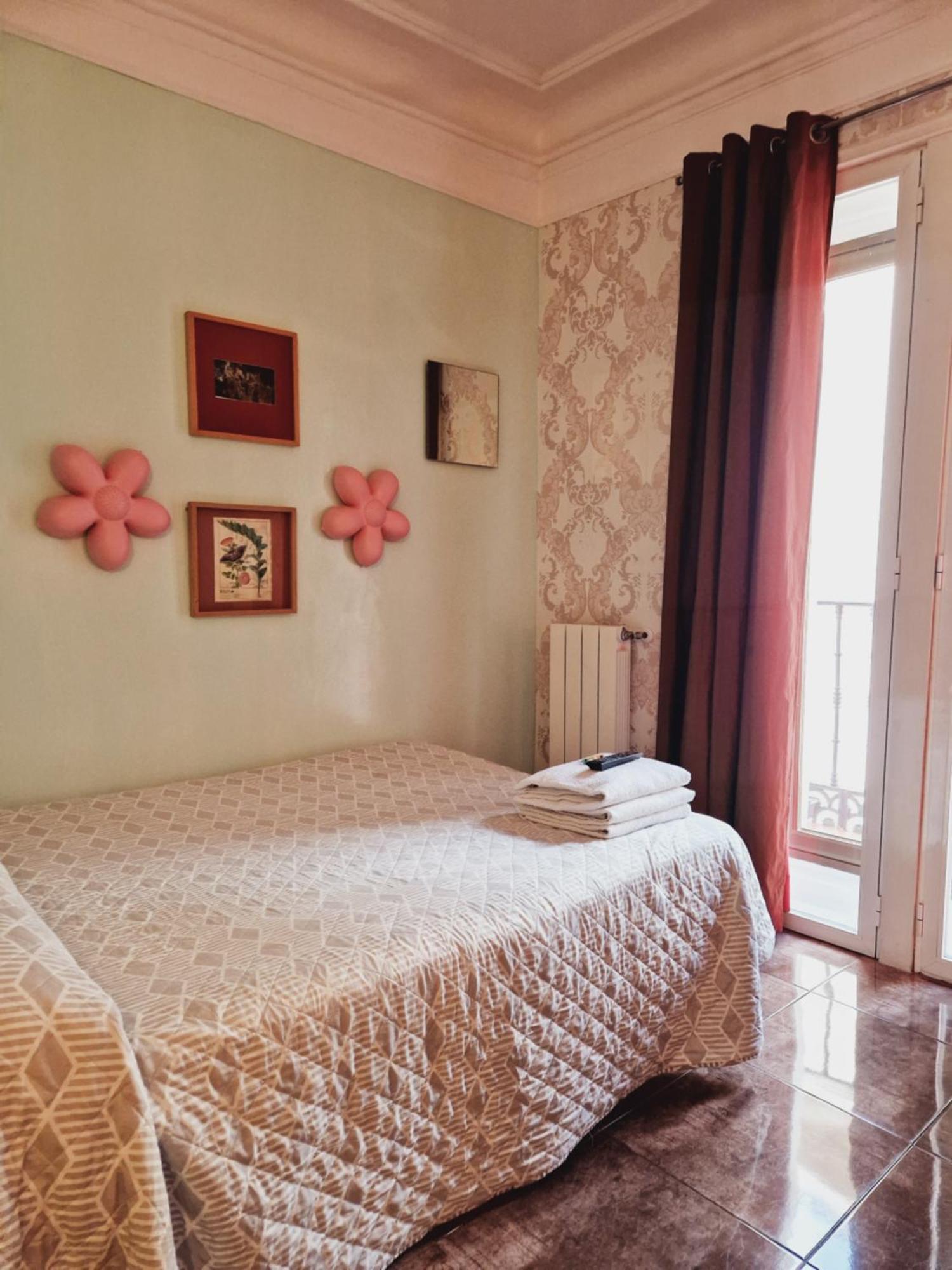 מדריד Casa De Huespedes Dolce Vita מראה חיצוני תמונה