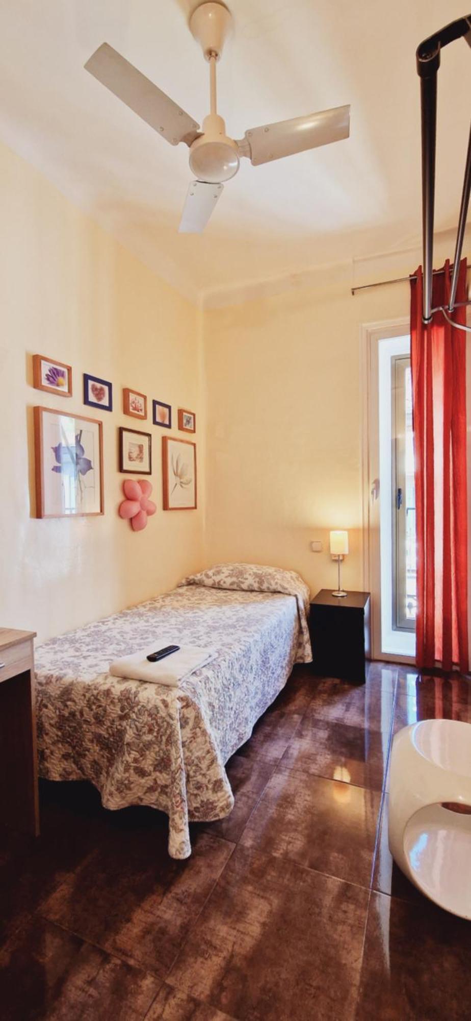 מדריד Casa De Huespedes Dolce Vita מראה חיצוני תמונה