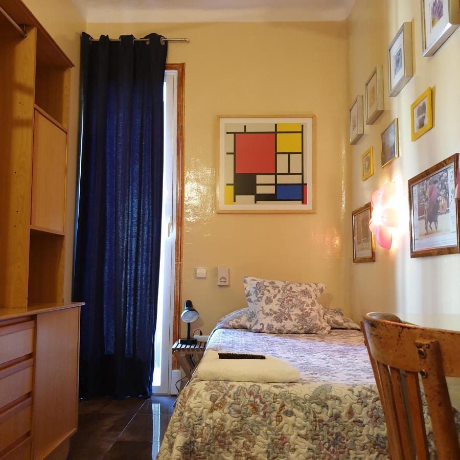 מדריד Casa De Huespedes Dolce Vita מראה חיצוני תמונה